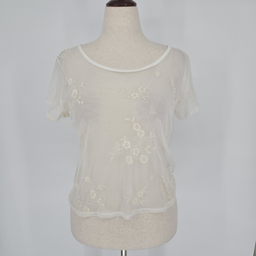 Free Kisses Sheer Floral Embroidered Mesh Blouse Ivory Short Sleeve Size L